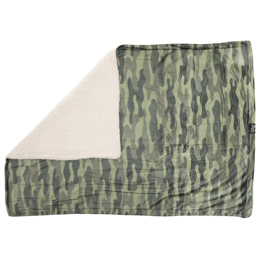 Big & Little Dogs Camouflaged Plush Pet Blanket - Blankets from Big & Little Dogs at DoggyTopia